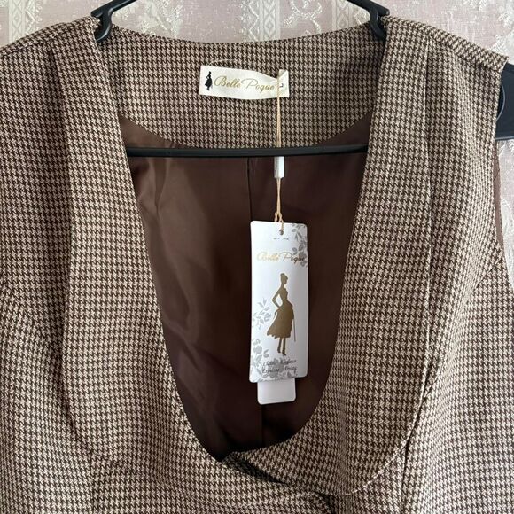 Belle Poque Women's Brown and Tan Vest - Picture 3 of 8